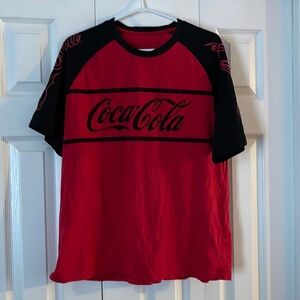 Authentic Coca Cola t-shirt size XL 😍